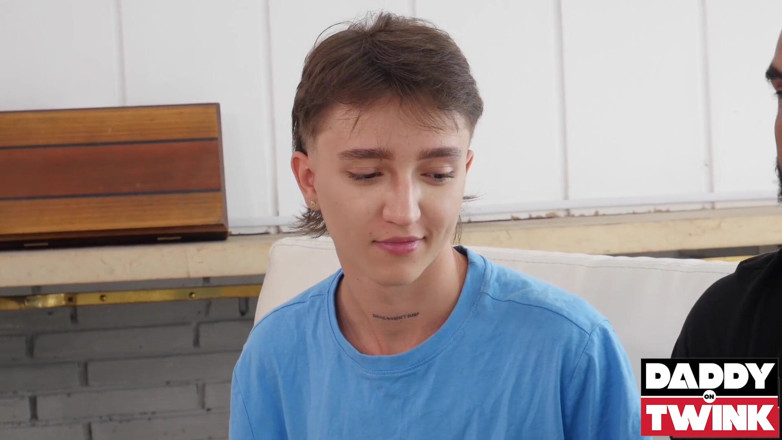 Daddy On Twink: Daddyontwink 다미안 다크에게 따먹히는 순진한 트윈크 제레미 살바토레