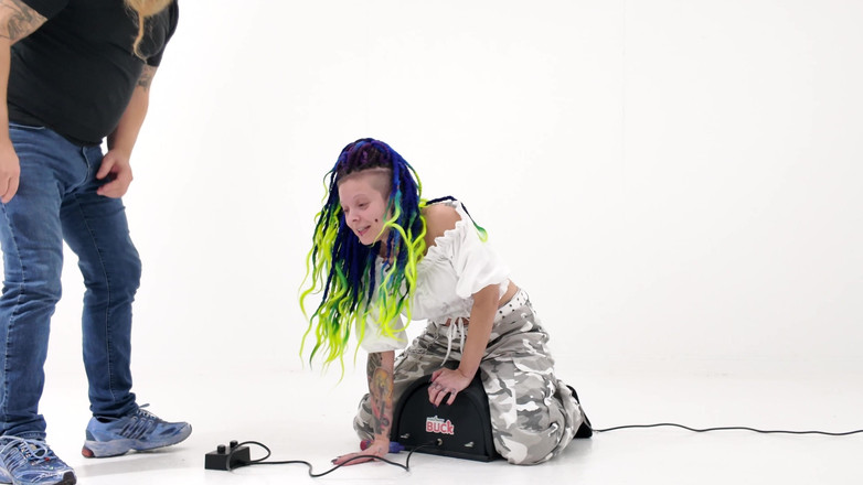 EdgesOfReality: Sybian Test Und Blowjob Bei Papi