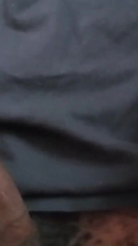 Peluda keniana dick7 bailando su polla dura delante de la cámara
