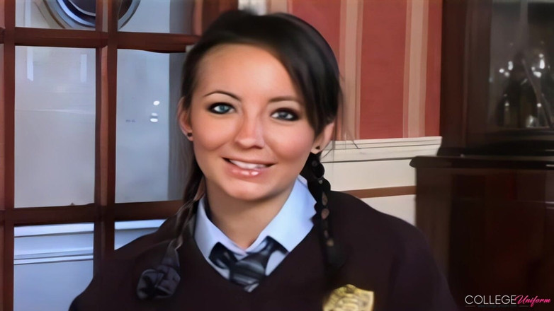 College Uniform: Sesi wawancara sama Rachael B