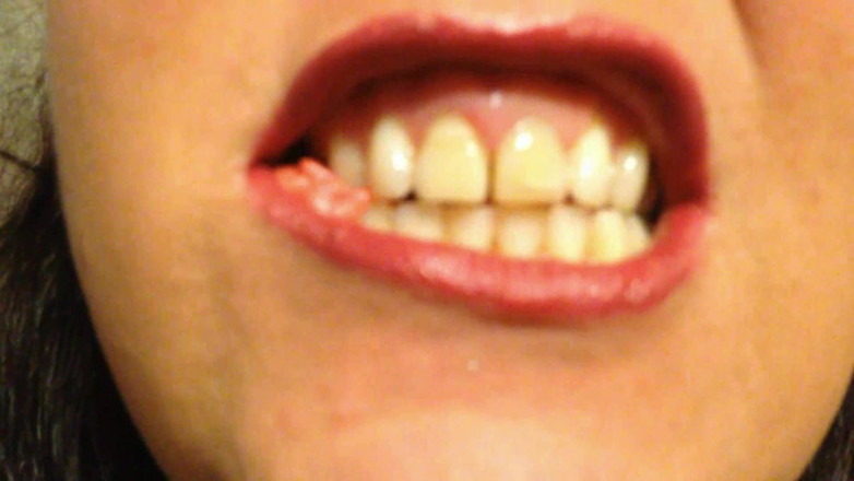 Lily Lipstixxx: Я разорву твой пузырь!
