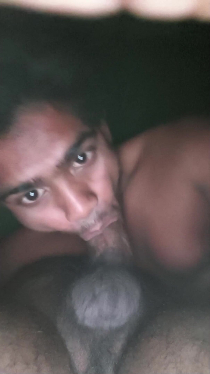 Sa123bh: Des hommes desi indiens sexy profitent de la chambre