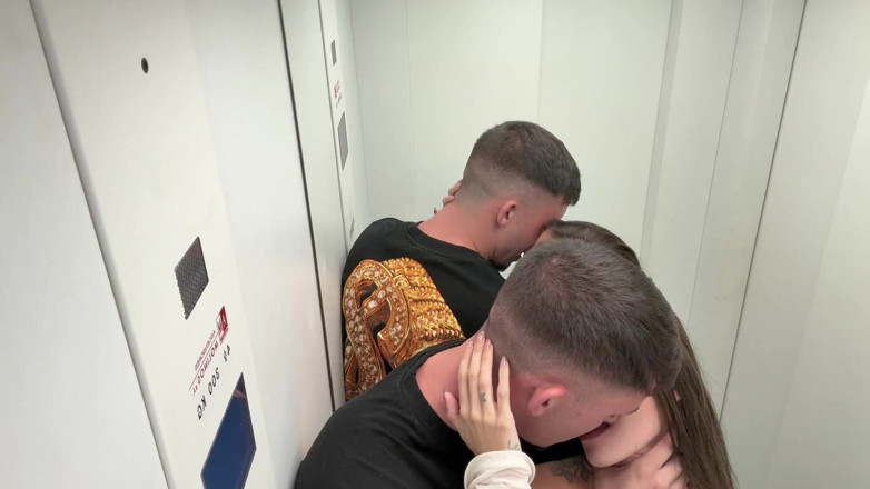 Rossa Vaxx: We Fuck in the Elevator and a Neighbor Catches Us