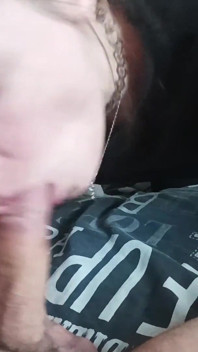 Domácí mrdka v ústech polyká kouření hardcore deepthroat