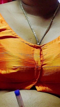 Big Boobs Indian Stepaunty Sex with Hotel Boy