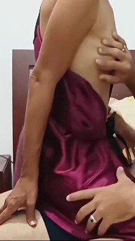 의붓여동생 따먹고 자위하는 걸 지켜봐 - 100% 스페인 포르노