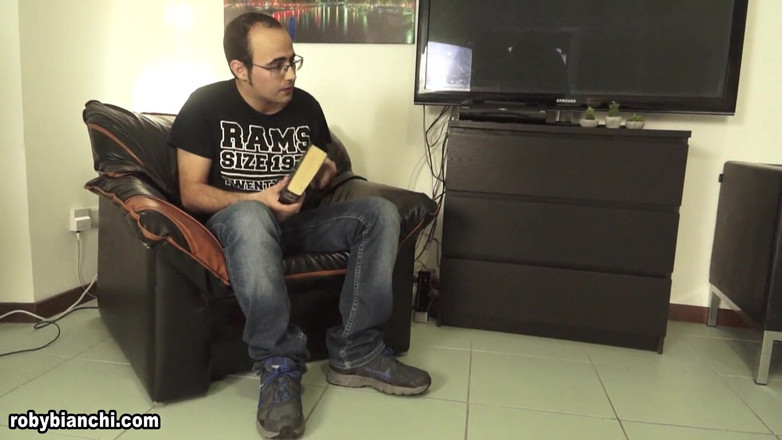 MMV Films and Clips XXX: Pasangan persendirian Itali mahu berkongkek di hadapan kamera