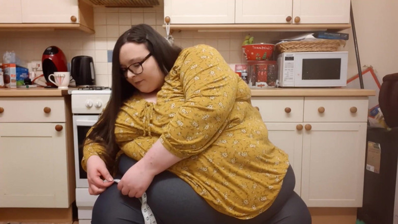 SSBBWLadyBrads: SSBBW sat down measurements inches huge