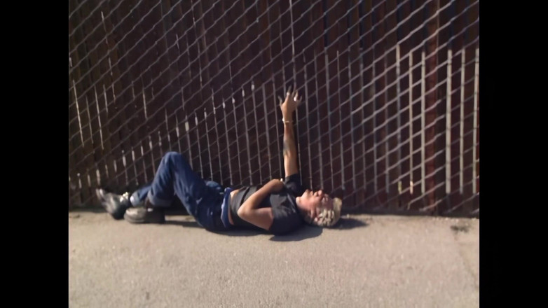 Bewitched!: Güzel esmer, Jay Ashley'nin tüm sikini içinde hissetmek istiyor