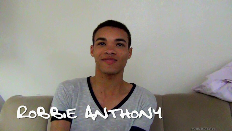 Lollipop Twinks: Find Out More About Cute Robbie