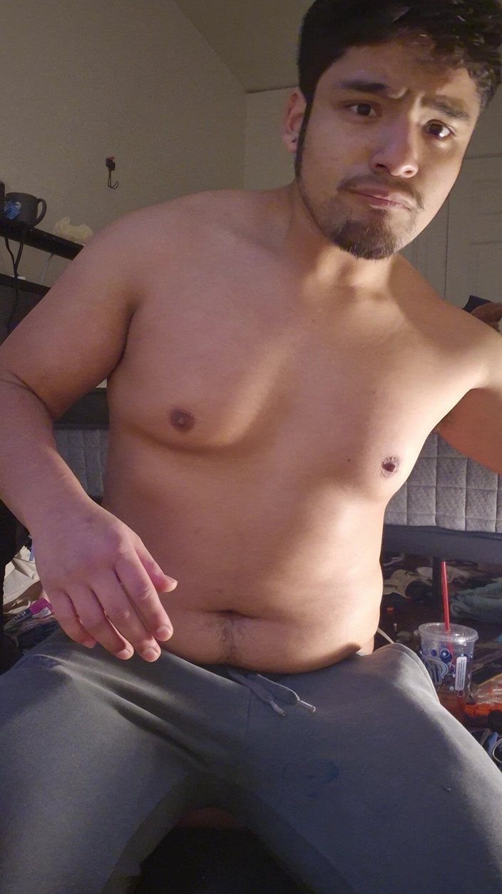 NakyJoss: Ginger Ale Chugging