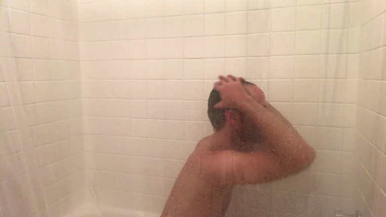 Cam Crest: Steamy Shower Show