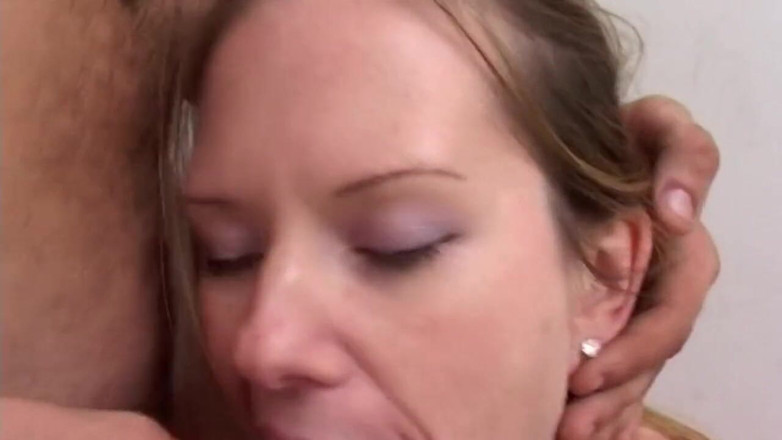 Real Home Made: Nice-bodied young girl takes an amateur cock