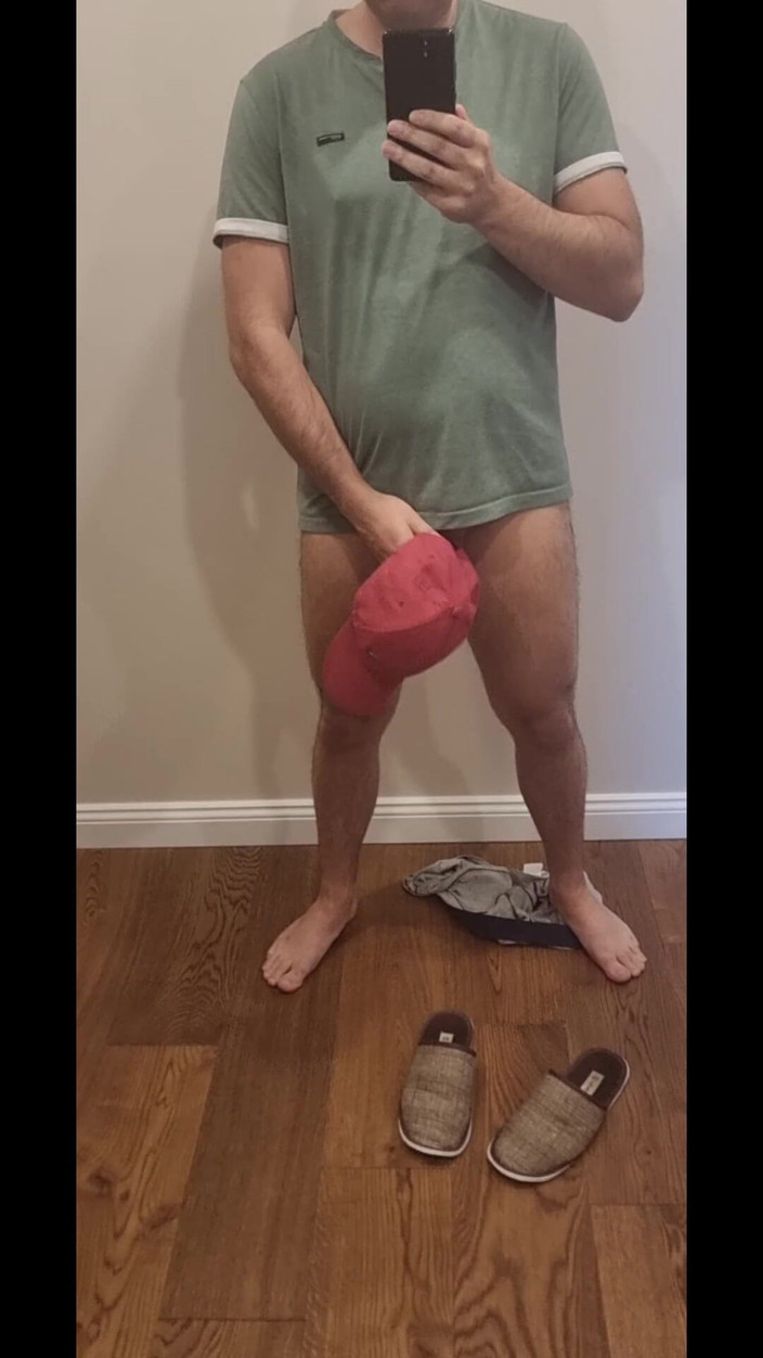 ShyCummerBoy: Aynanın önünde büyük bir döl emiyor