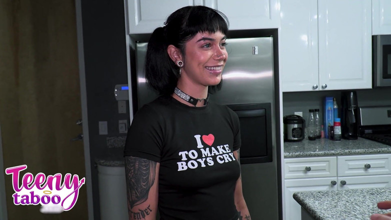 Teenytaboo: O enigma da tatuagem