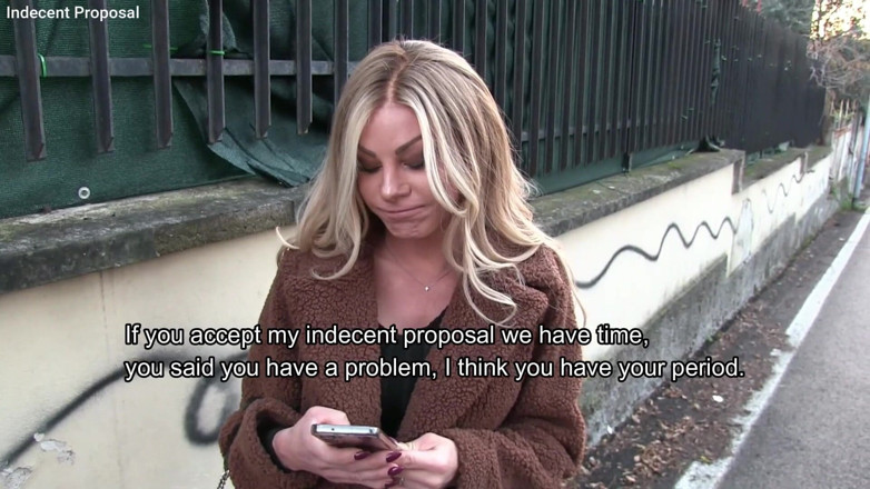 Indecent proposal: Propunere indecentă - fată italiană căsătorită sexy acceptă și se alege cu...