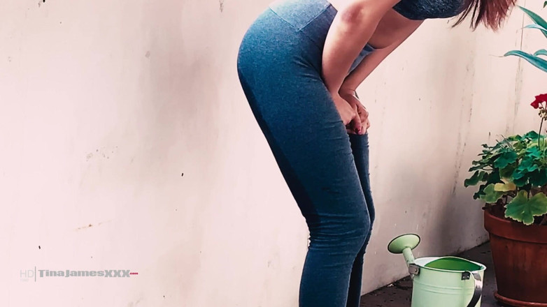 TinaJamesXXX: Desperation pee 1 - Locked out on the balcony
