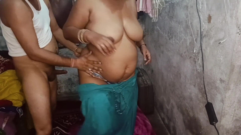 Yourgeeta8899: Adik tiri India Haryanvi berkongkek keras dengan abang tirinya