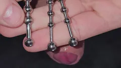Pongo tapones de semen en mi polla. Pene cachondo enchufa mi polla Algunas son completamente puras