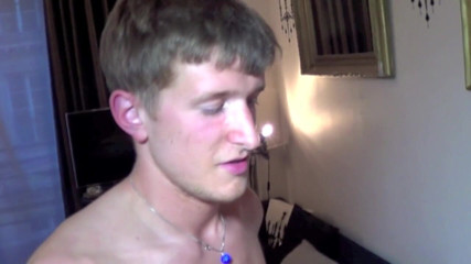 French dudes with big cocks: Blond twink zerżnięta prosto z wielką piłką