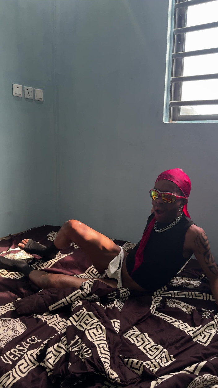 YungthugM: ガットは私のストレートな片思いのチンコに執着している