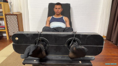 Ticklish Chubs: Vytrvalost a lemování pro Javiera
