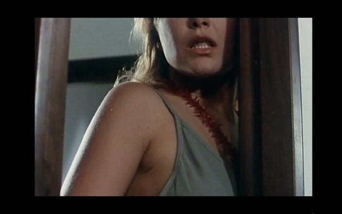 Vintage megastore: Anale seks voor hete vintage huisvrouwen milfs (volledige film)