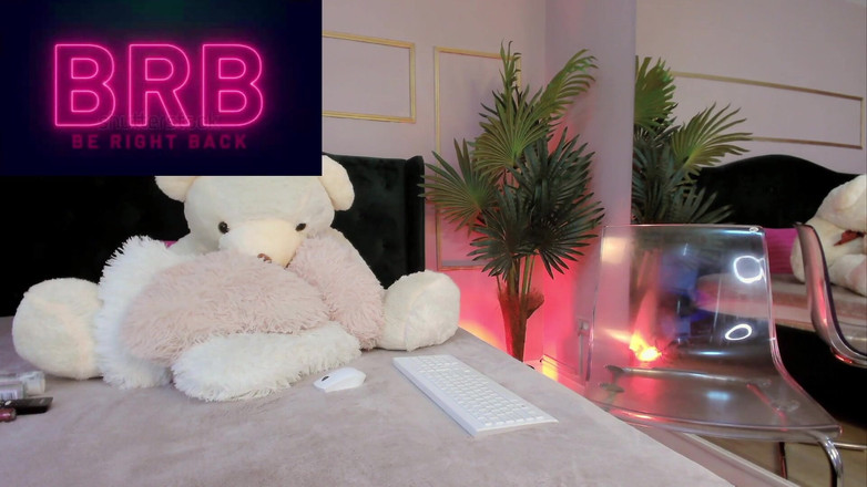 KirraWhite: The Blondes Secret Side-kirrawhite