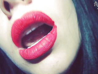 Goddess Misha Goldy: Rose lipstick adalah titik lemahmu