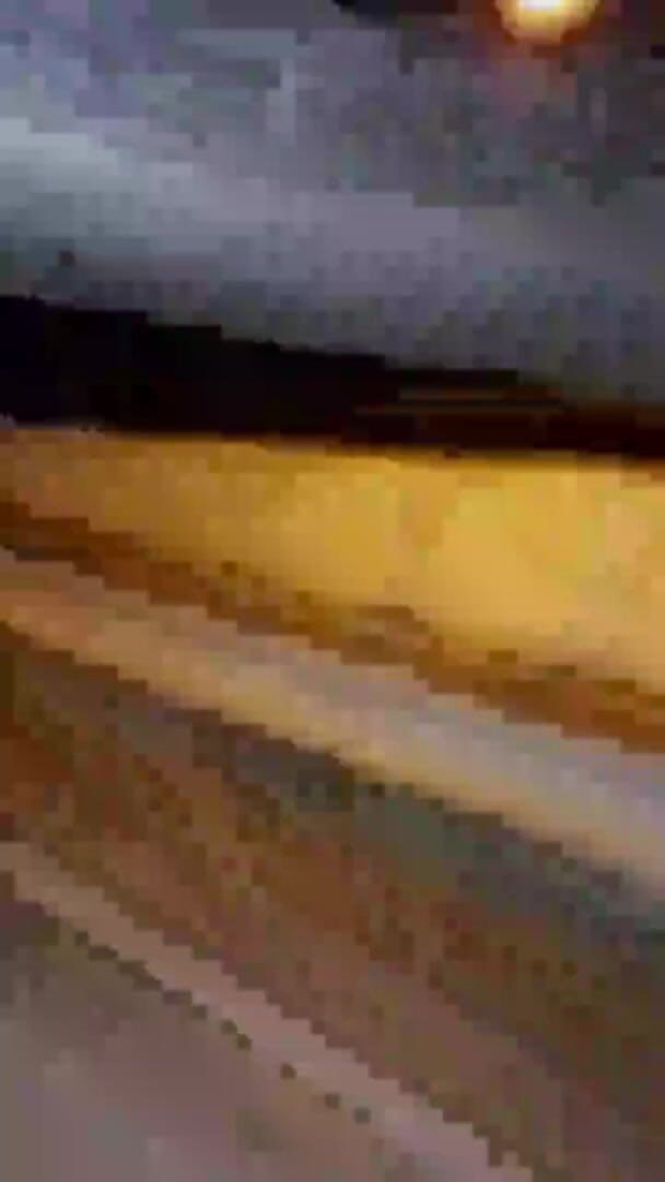 Slutboyben: Slutboyben Cam4 Eksibisualis senter seksi di depan umum