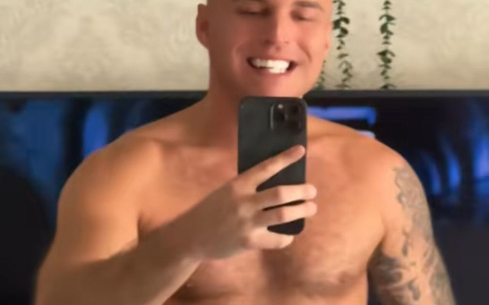 Hornesty: 第一部电影