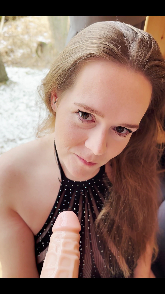 Naughty Mila: Představ si, že tohle byl tvůj čůrák