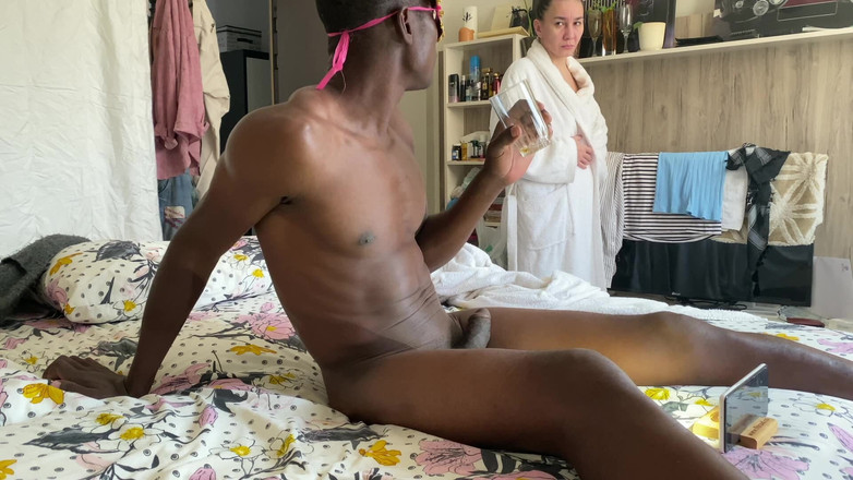 Jollyfuckingoldman: Berbagi istri kulit putih sama kontol besar pria kulit hitam