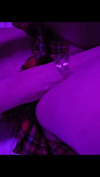 Sexig Tvillingsyster Mogen Förför Och Knullar I Sexig Outfit.