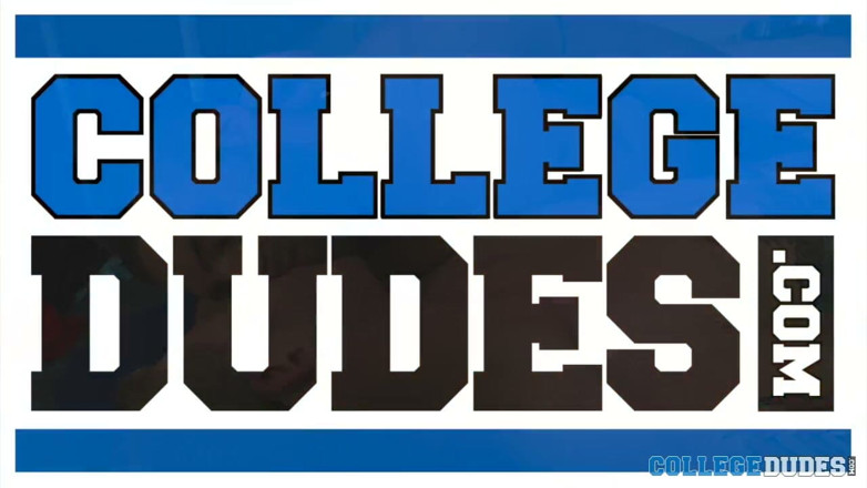 College Dudes: Danny Moore fode Braxton Smith