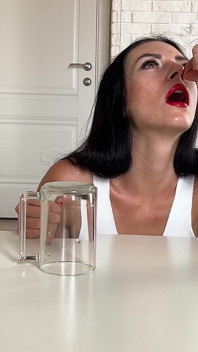 Giantess-executrix Eats & Steps on Tiny Men Barefoot & Heels