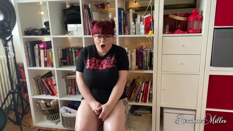 Roxanne Miller: Nerd a Stargasm