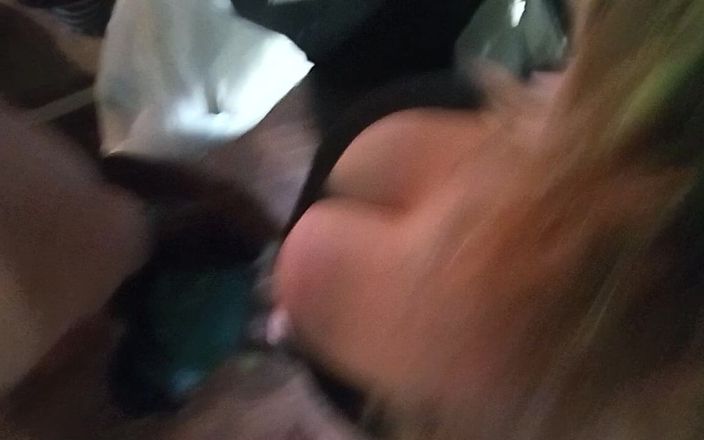 Kinglucero and nahinawahine: Findom God and Findom Goddess Getting in That Daily Action