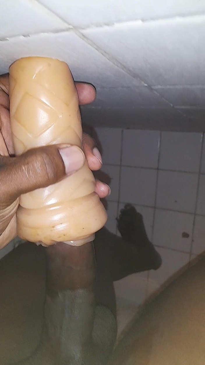 Black guy: Honění S8 E5