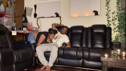 Kendale: 肯代尔 - 电影之夜变成了无聊继母的继子的手淫