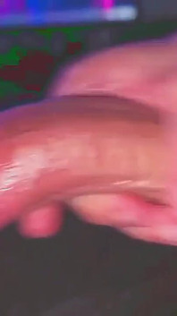 Ünlü Canavar Penis Yayıncısı Web Kamerasını Açık Unuttu