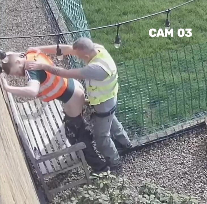 itapapixxl: La cámara de seguridad atrapó al viejo jefe maduro con...