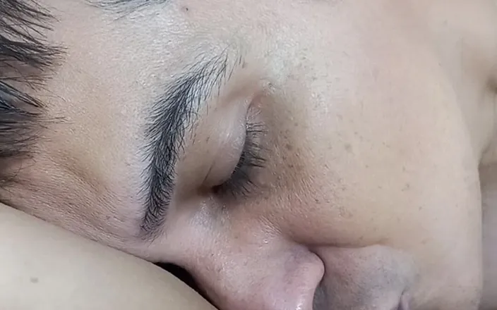 Valkyrieandluigy: Sucking Pussy