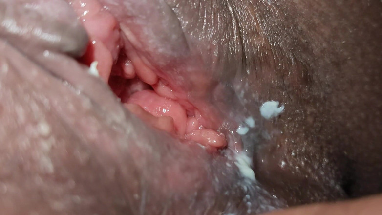 SardonicShower2: Videa se sexuálním tělem kluka