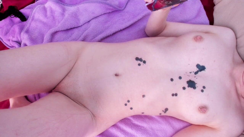 Kelrmia: Wax Play