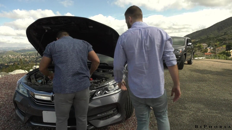 Bi Phoria: Lelaki terkandas digoda oleh pasangan biseksual apabila kereta rosak