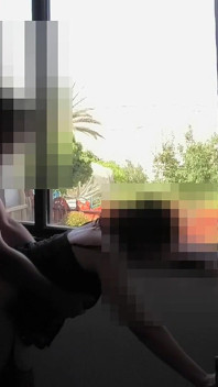 MiLF spudorata vuole che i vicini vedano i nostri Minecraft