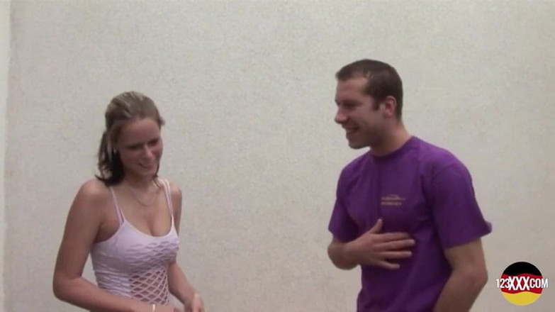 123XXX - 100% Amateurs: Whe She Rides a Cock, She Breaks It in Two