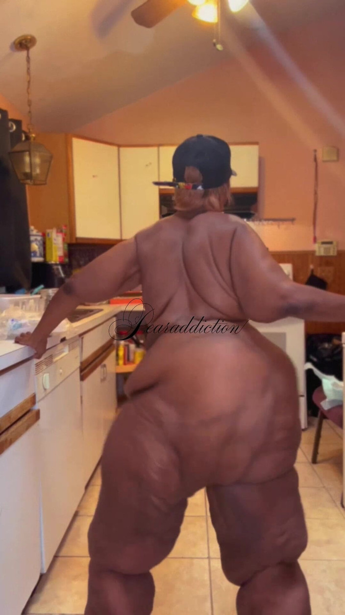 Pearaddiction: Lockerer hintern