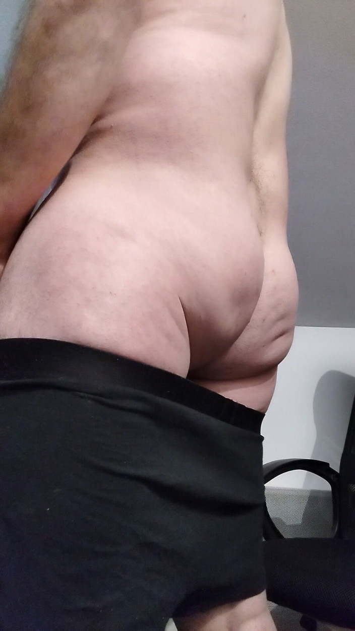 AnaMkeith: Jerking off